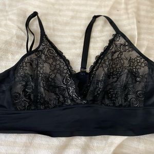 Ruby Ribbon Demiette Second Skin size 40